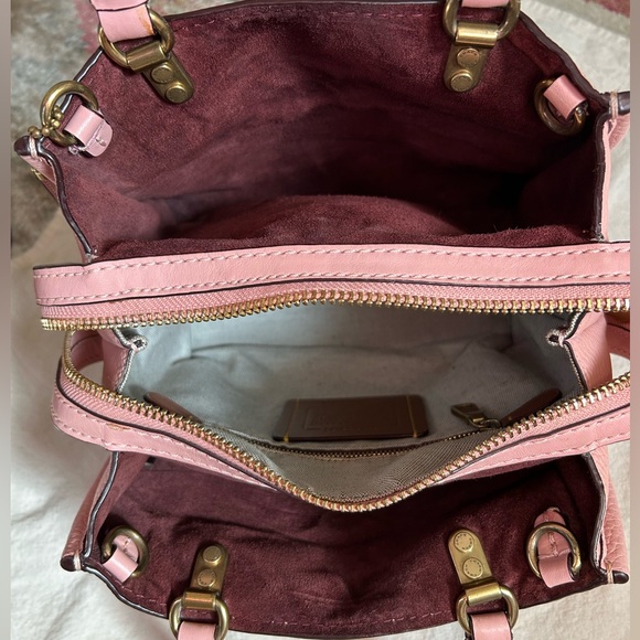 COACH 1941 Rogue 25 Glovetanned Pebble Leather Crossbody/Shoulder/Handbag - Picture 14 of 16